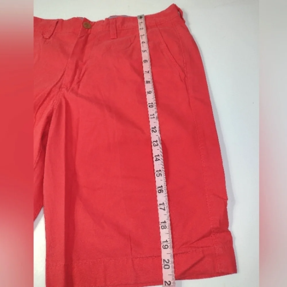 J.Crew Men's Coral Shorts Flat Front Size (32.W)
